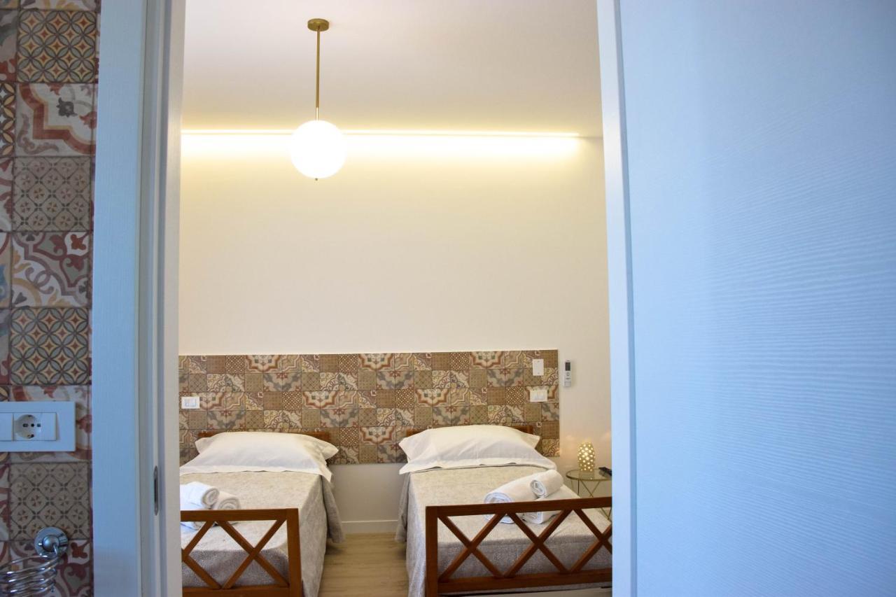 Accomodati B&B Марина-ди-Джойза-Йоника Экстерьер фото